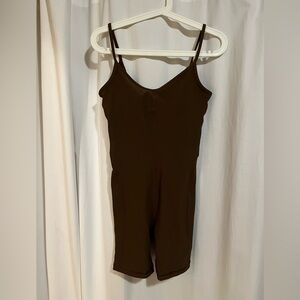 Lululemon ribbed contour unitard in Java - size 6